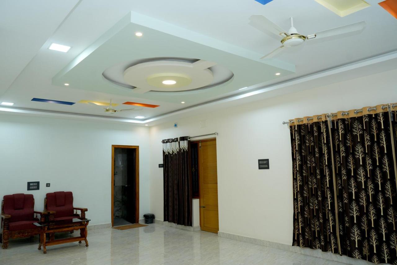 Alexa Home Stay Tirupati Esterno foto