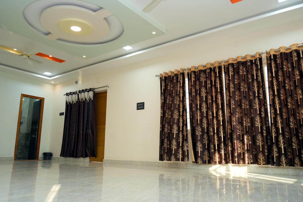 Alexa Home Stay Tirupati Esterno foto